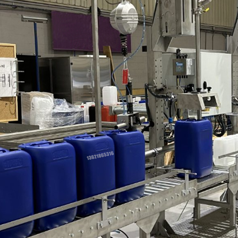 樹脂灌裝機(jī),潤(rùn)滑油灌裝機(jī),固化劑灌裝機(jī),溶劑灌裝機(jī)